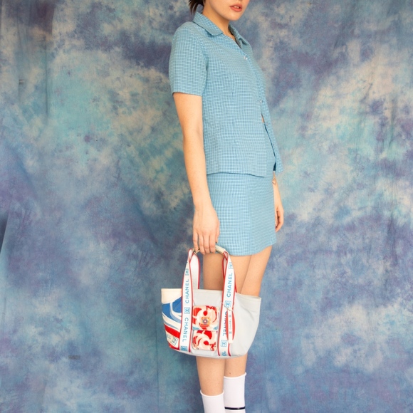 Authentic CHANEL Surf Sport Line Tote - Picture 2 of 4